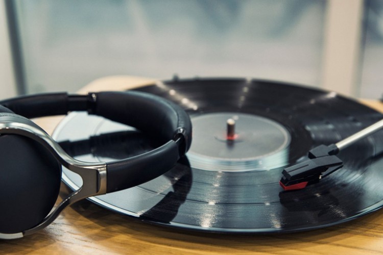 Prodaja ploča u porastu, striming muzike oborio sve rekorde