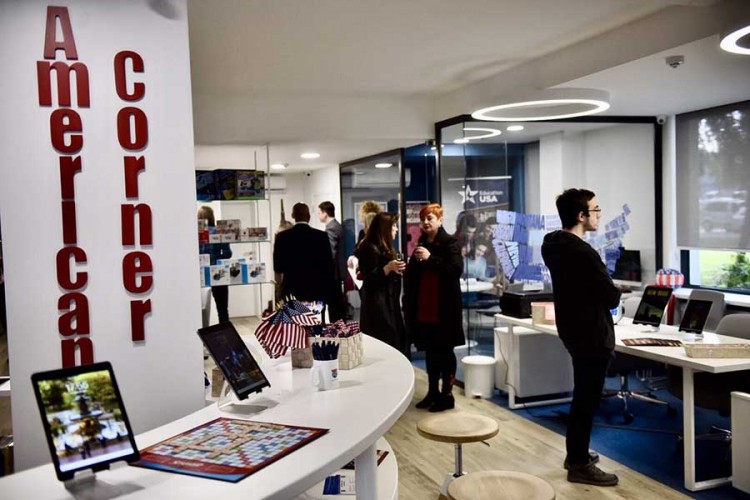 Američki kutak organizuje info-veče "Izaberi uspjeh po mjeri"