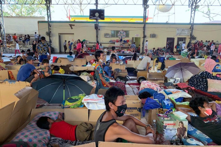 Erupcija vulkana na Filipinima, dvoje umrlo od srčanog udara