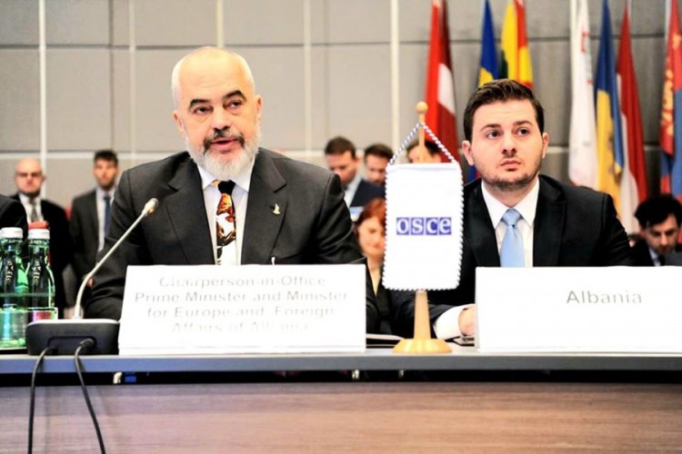 Albanija protjeruje iranske diplomate