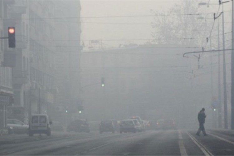 Sarajlije i Zeničani dišu na škrge