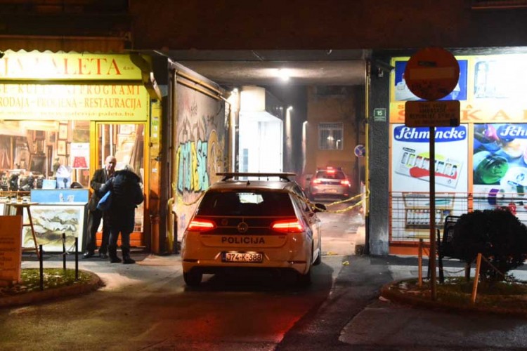 Napadnut službenik koji osigurava Ambasadu Srbije u Sarajevu