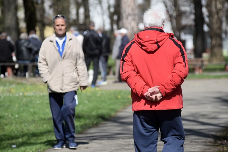 U 18 opština više penzionera nego radnika