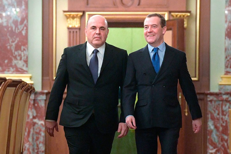 Medvedev objasnio zašto je morao otići