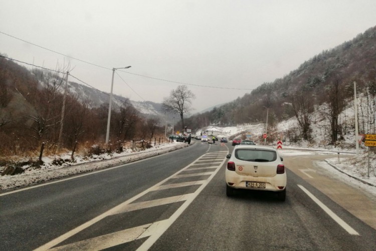Tri osobe povrijeđene u udesu, među njima i devetogodišnje dijete