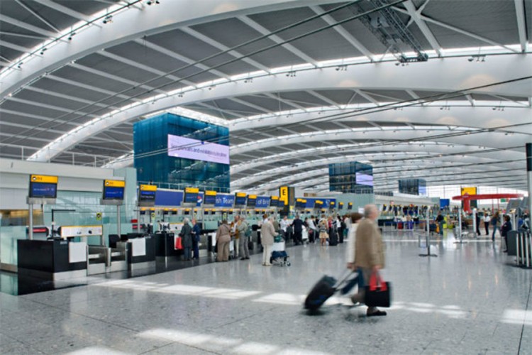 Odvojena područja na aerodromu "Hitrou" zbog koronavirusa