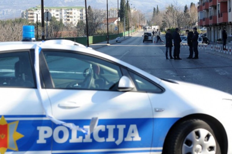 Sam postavio eksploziv pod automobil pa prijavio policiji