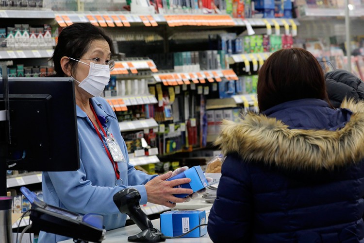 Najmanje 80 žrtava koronavirusa, 2.744 zaraženih