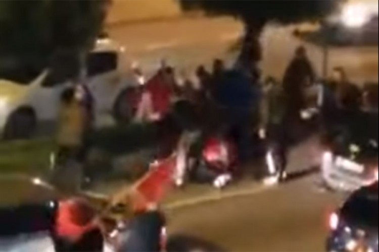 Jezive scene u Podgorici: Pretukli mladića zbog tri prsta