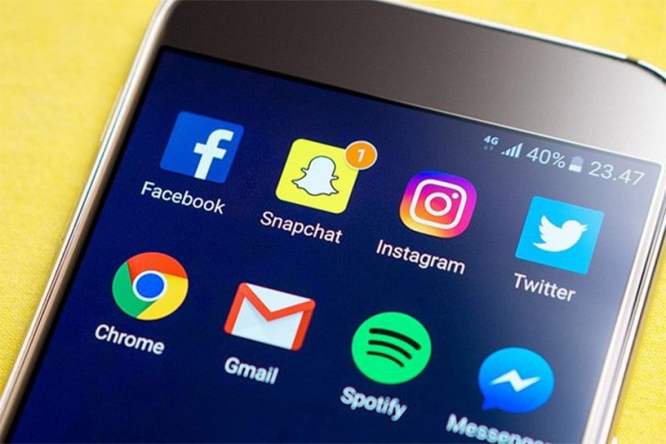 Opasni programi unaprijed ubačeni u telefone