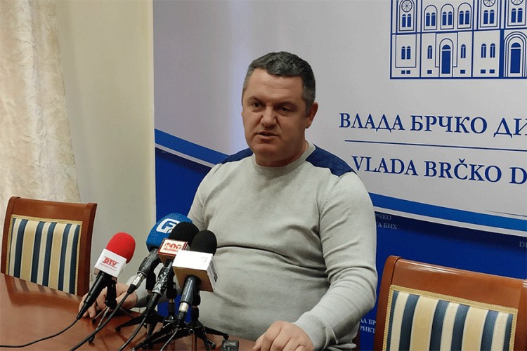 Brčko zbraja štetu nakon olujnog nevremena