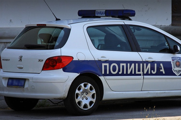 Kamion naletio na djevojku, poginula na licu mjesta