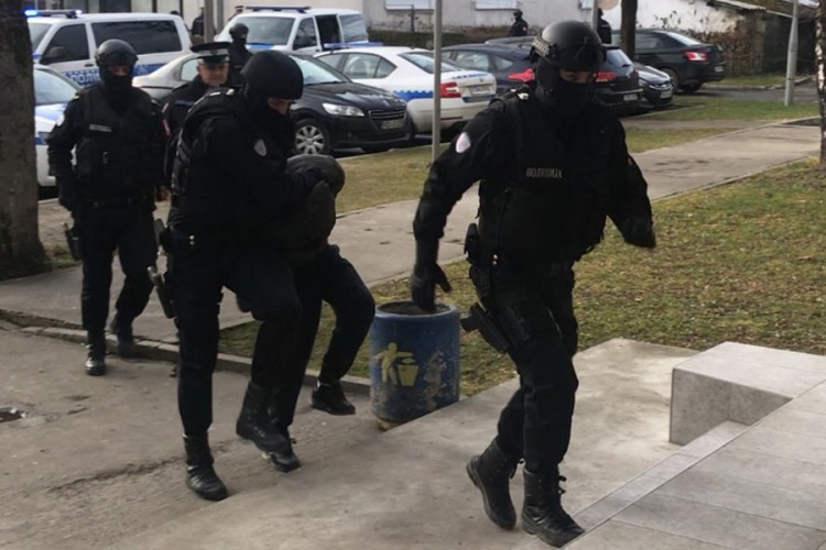 Lakić i Ćirić pritvoreni zbog iznude i šverca droge