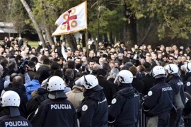 "Đukanović ne odustaje, moguća eskalacija sukoba u Crnoj Gori"