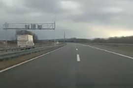 Na autoputu Banjaluka - Gradiška vozio kamion u suprotnom smjeru