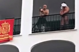 U Španiji pokušao zaklati kuma, u Srbiji pretukao konobaricu