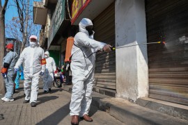 Od virusa korona umrlo 910 osoba, 40.000 zaraženih