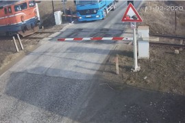 Oštećena rampa na pružnom prelazu u Stanarima, vozač pronađen