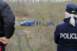 Ronioci u Savi pronašli vozilo s tijelom jedne osobe