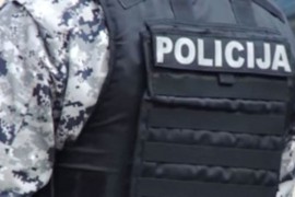 Uhapšeno 11 lica, među njima dva policajca