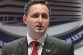 Bećirović tražio da se u dnevni red uvrsti tačka o Dodiku