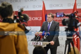 Dodik: Ovo je politička tuča, narod se nema čega bojati