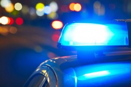 Tinejdžeri BMW-om udarili u banderu, četvoro teže povrijeđeno