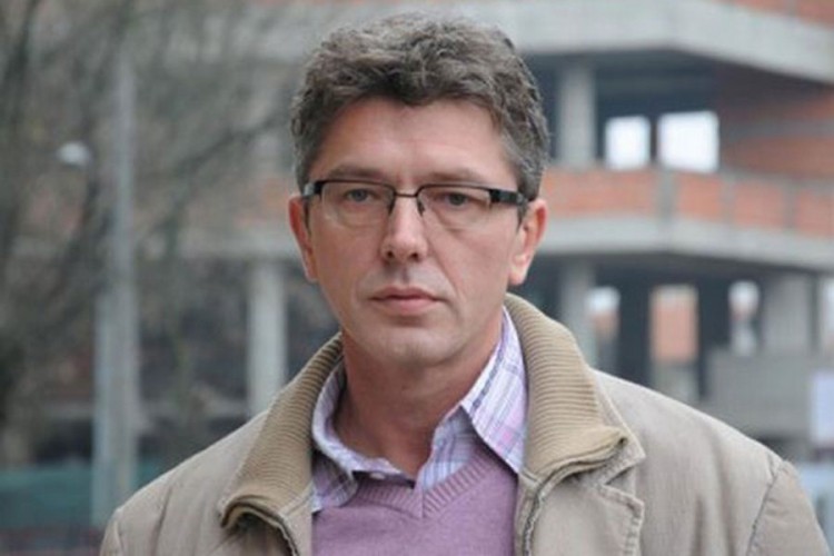 Zoran Arsović za "Nezavisne": Vući konce svojom rukom je vući sebe za nos