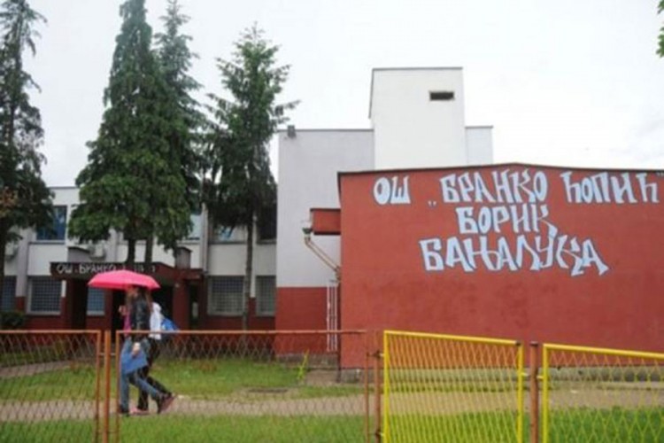 Učenik zaražen gripom AH1N1?