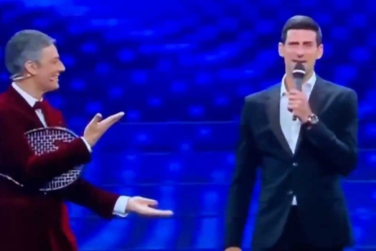 Đoković kao Ramacoti: Prvi teniser svijeta zapjevao na San Remu