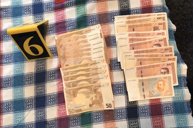 Akcija "Kavez": Zaplijenili heroin, marihuanu i hiljade maraka