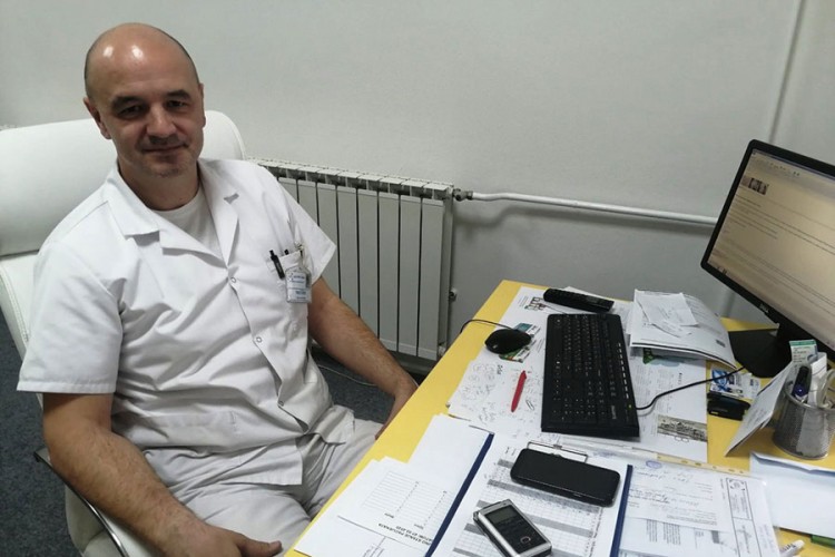 UKC Tuzla: Operacija dječje kile skoro bez reza
