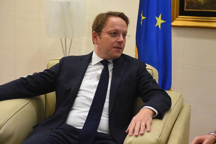 Varhelji: Zemlje Balkana tretirati kao buduće članice