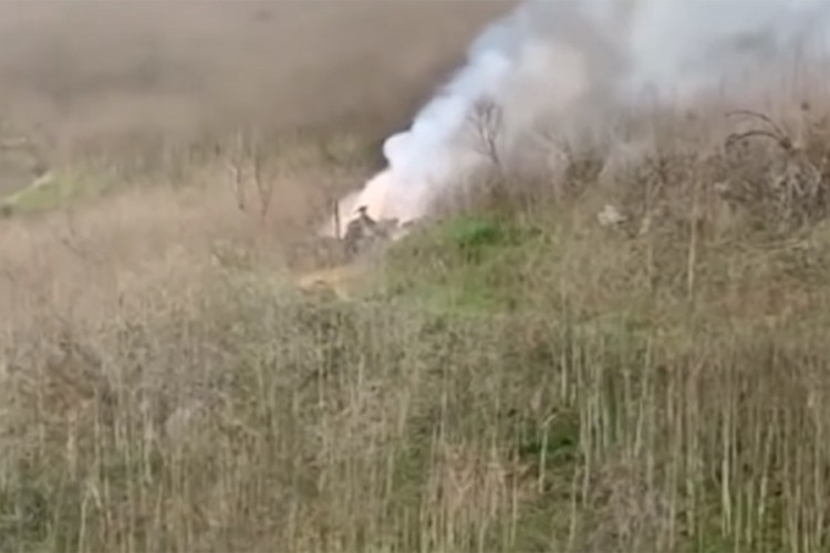 Biciklista slučajno snimio pad Kobijevog helikoptera