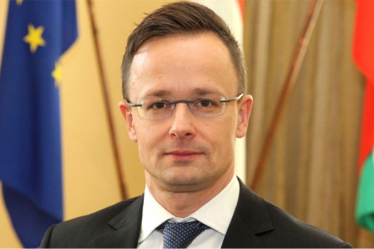 "Ljubomorni smo, 'ispod žita' zaključuju velike poslove sa Rusijom"