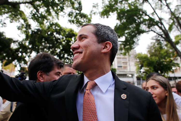 Guaido: Maduro je kukavica, uhapsio je mog ujaka