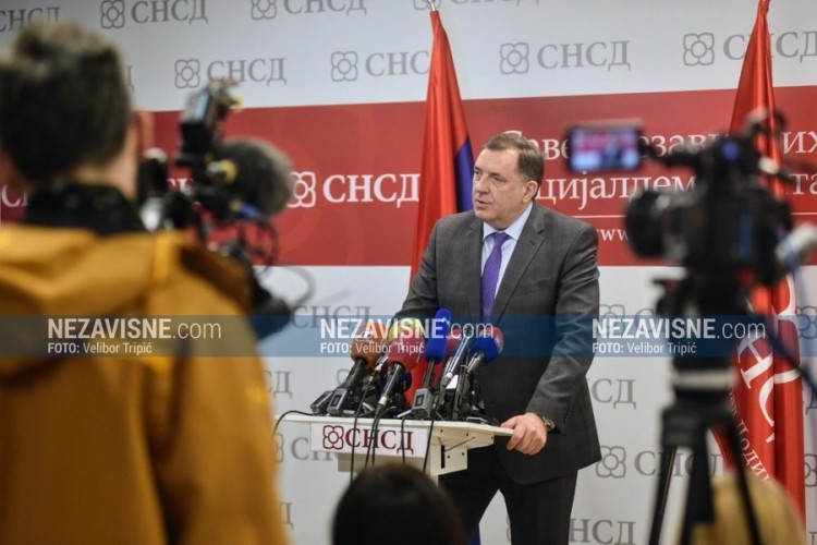Dodik: Ovo je politička tuča, narod se nema čega bojati