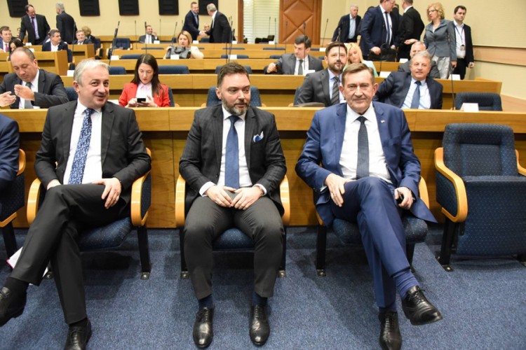 Borenović: Ogroman uticaj SDA na Ustavni sud