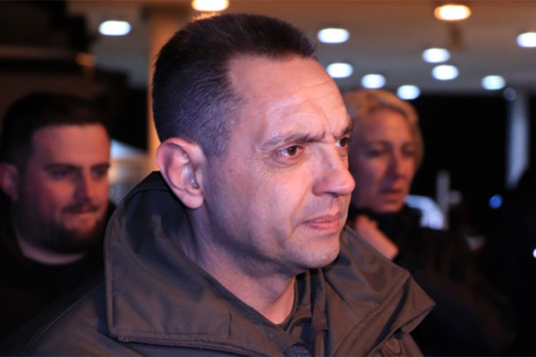 Vulin: Ako je Komšiću stalo do BiH neka poštuje Dejton