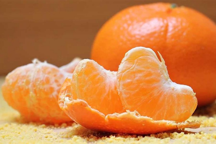 EU zabranjuje uvozno voće tretirano insekticidom klorpirifosom