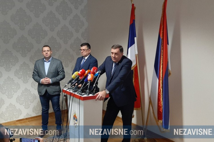 Dodik: Finalizujemo prijedlog zakona koji će riješiti situaciju sa stranim sudijama