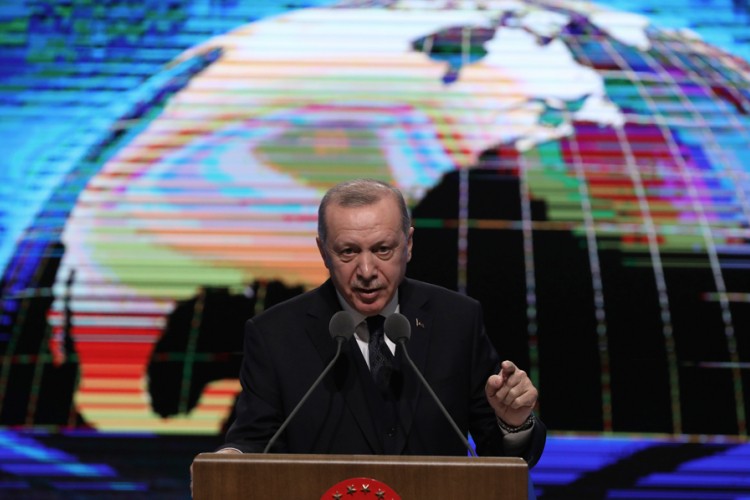 Ankara zatvara granicu s Iranom, obustavlja se saobraćaj