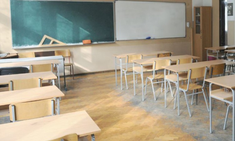 Učenici i nastavnici koji su se vratili iz Italije u kućnoj izolaciji