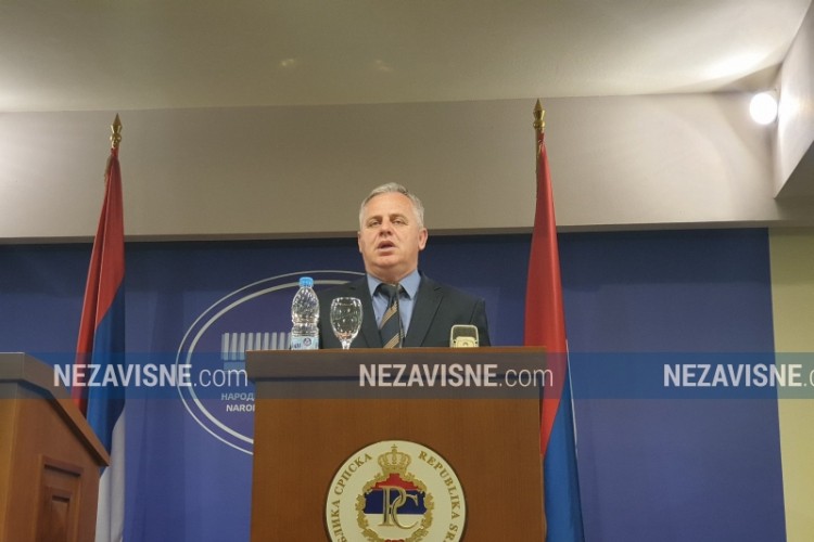 Stanić: Migranti su kao mutna voda koju treba propustiti da prođe