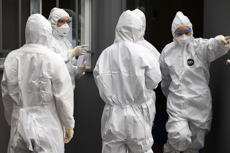 Poruka iz Rima: Ne širiti paniku i dezinformacije oko virusa korona
