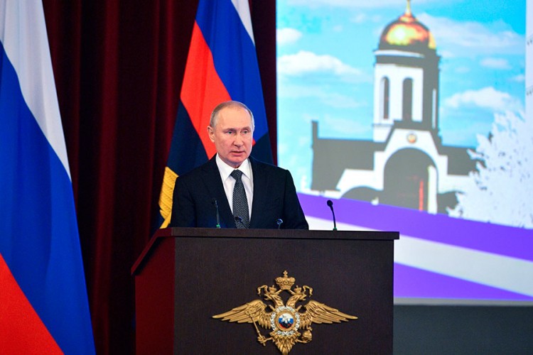 Putin: Pokušavaju da "ukradu" pobjedu u Drugom svjetskom ratu