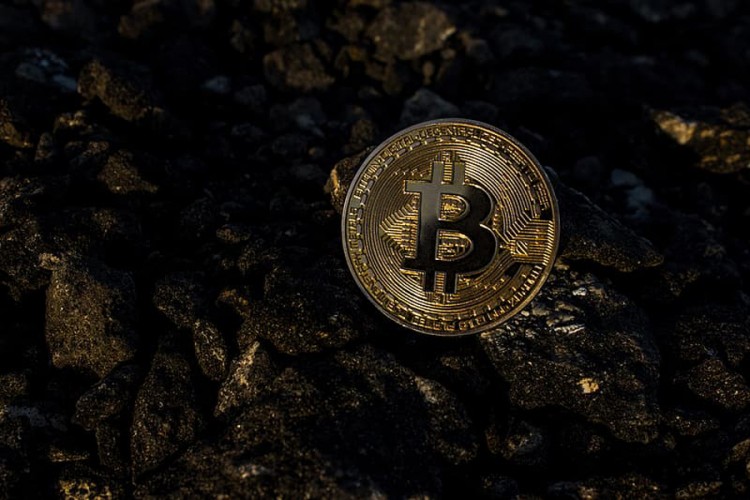 Gazda mu bacio šifre, ostao bez 54 miliona evra u Bitcoinima