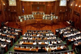 Burna rasprava o ukidanju taksi u kosovskom parlamentu