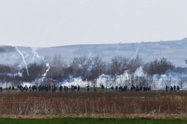 Grci tvrde da su migranti upotrijebili suzavce turske vojske