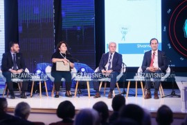 Paneli trebinjskog Samita energetike: Tranzicija, stanje tržišta i ...